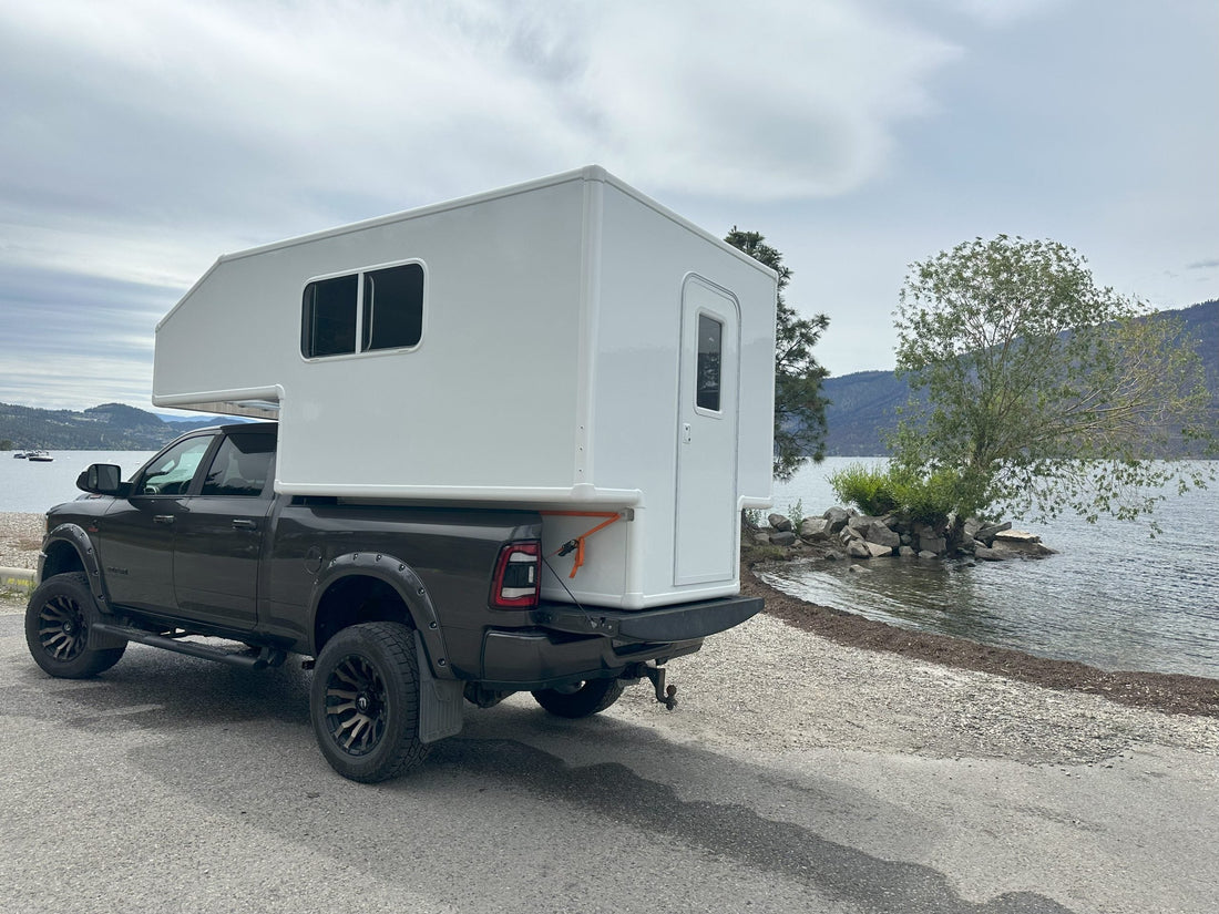 Les 5 principaux avantages de l'utilisation des panneaux composites pour les campeurs