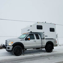 Campeur 4 saisons NORTH XP fabriqué au Québec pour expédition overland, ford f250. XP6.5. Slide-in campeur. caravan porté