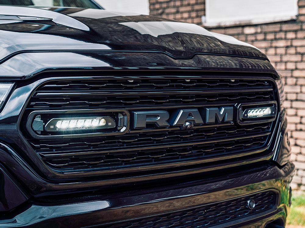 RAM 1500 - Limited (2019-2023) Kit de calandre