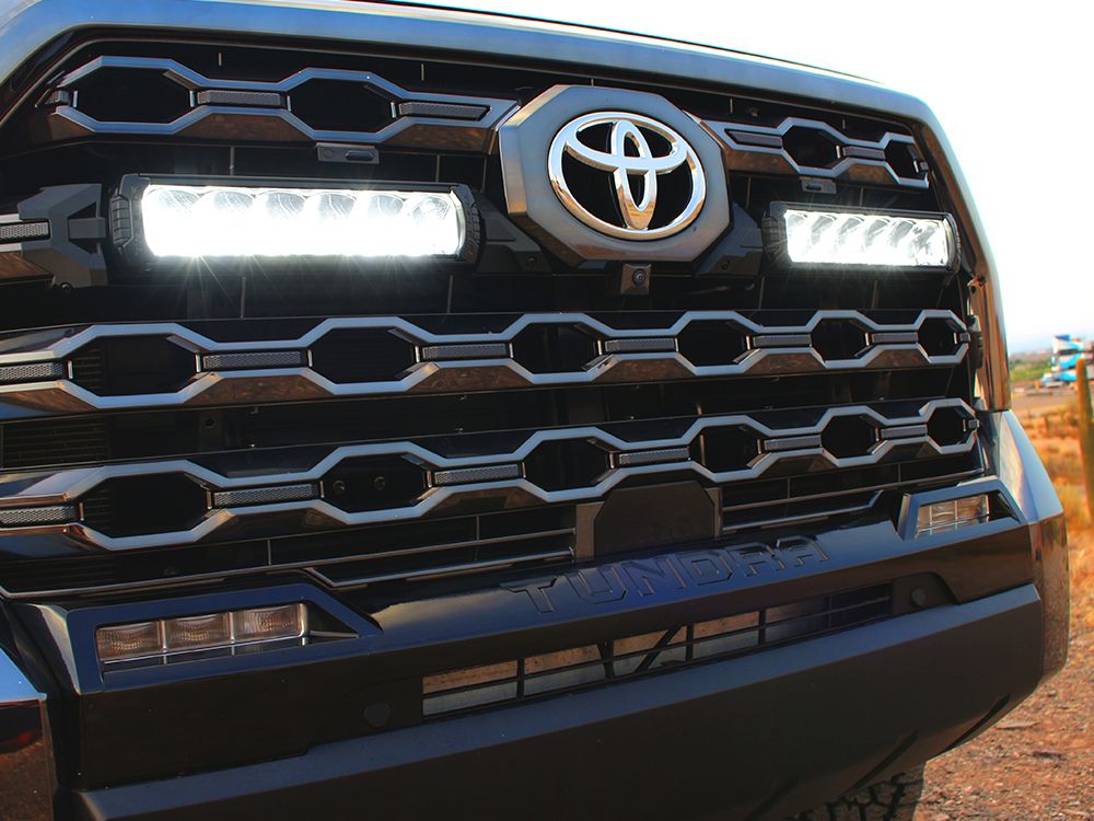 Toyota Tundra Platinum (2022+) kit de calandre